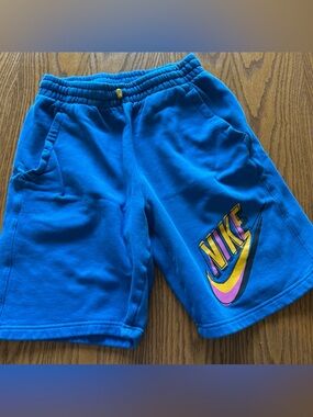 Nike Sportswear Club Fleece Youth Boys Large Blue